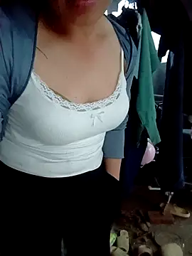 anhphi01 live sex cam