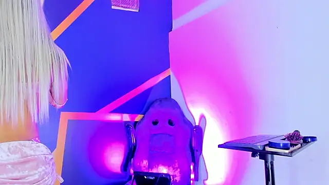 Melanny_Brats webcam