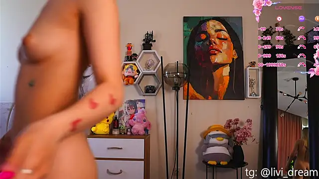 vernitafiscalini - VernitaFiscalini's free webcam - UK Sex Cams