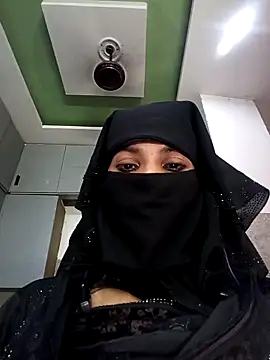 Webcam Model (Aafreen_36)  is live.Free join now!