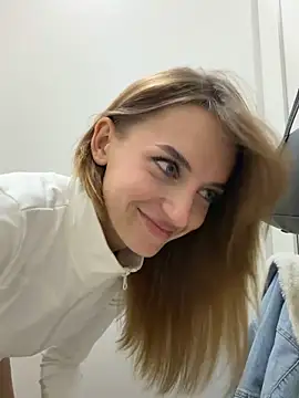 -AngelAri-