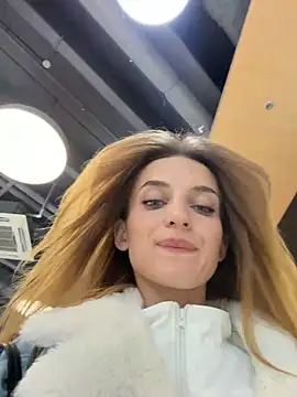  -AngelAri- chat room