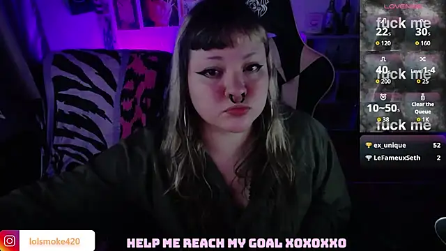 Bdsm_and_fries live sex cam