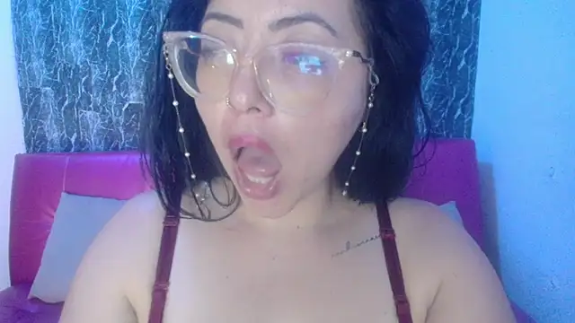 isa__crazy__ webcam