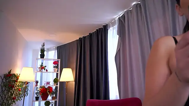 NayraJade webcam