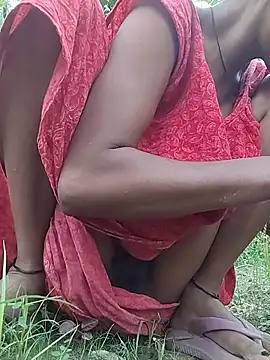 Sweet-runi live sex cam