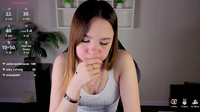 Lori_Bllossom webcam