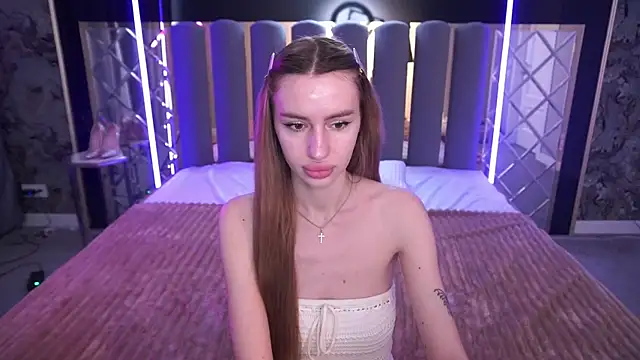 snow_whiteeex - Snow_WhiteeeX's free webcam - UK Sex Cams
