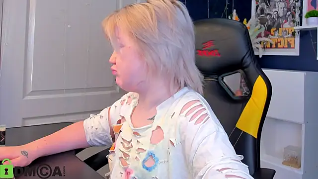 Sara_Robinson webcam