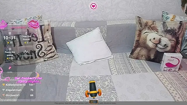 AgataFoxx webcam