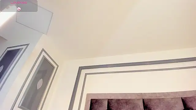 tahliamoreau (F young) - Fingering pussy hard🔥
