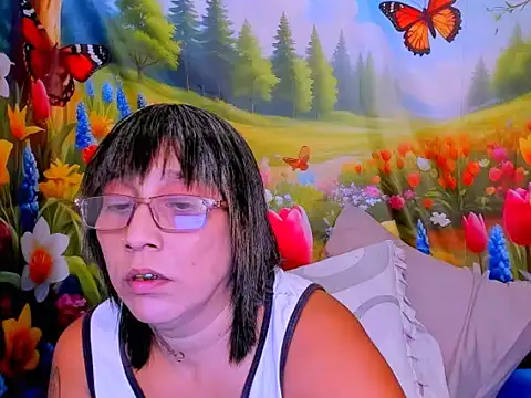 indianroxy webcam