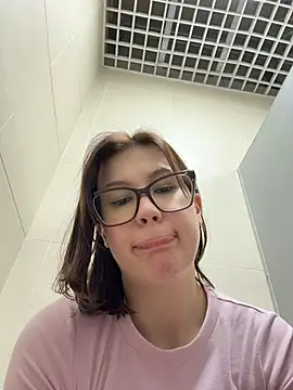 rinacat (F young) - Dildo play