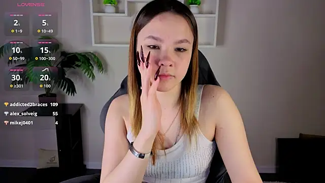 Lori_Bllossom webcam