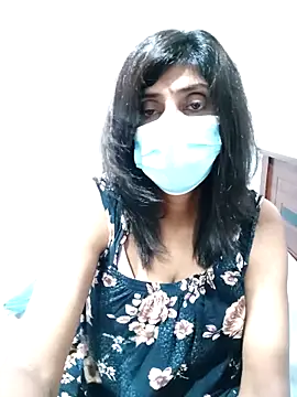 Amisha-35 webcam