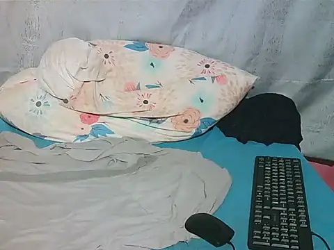 SexyIndianSky69 webcam