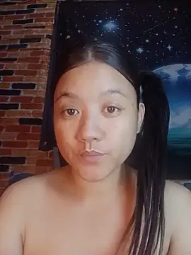 Webcam Model (Urchanel)  is live.Free join now!
