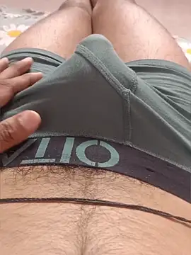 Rocky-badboy_cum4me webcam