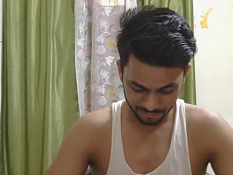Stubborndesiboy webcam