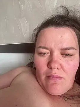 SunnyLeila2101 webcam