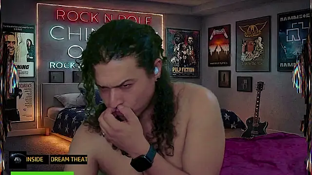 chino_roz webcam