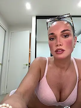 sugarcheeksss webcam