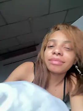 yumi_hanna webcam