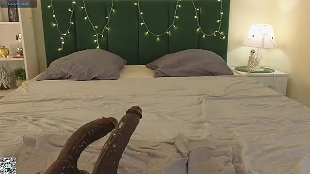 bonnie_white (F teen) - GAG + Toy control 5 min