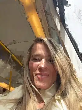 vinique99 (Ask my age) - 1 squirt vid