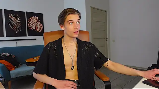 david_heath (M twink) - NEW HERE!!
