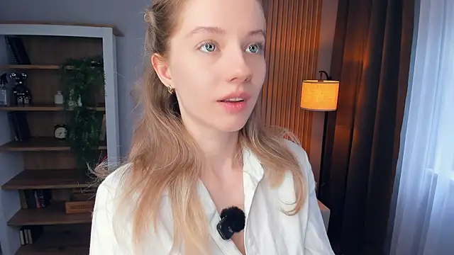 katemossse (F young) - Slap slap my pretty booty