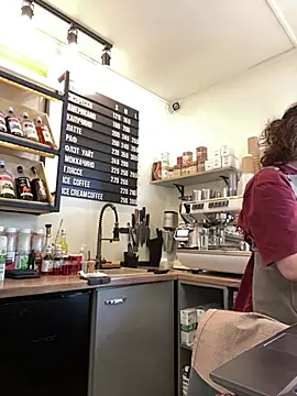 cinnabon_ (G young) - MAKE MY PUSSY WET AT MY WORK