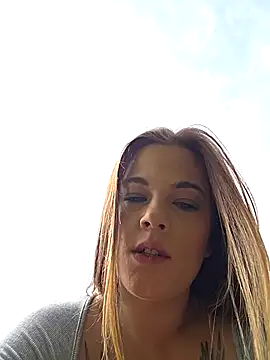 Luna_Lynn