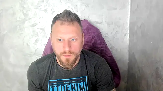 alex_beauty2025 - ALEX_BEAUTY2025's free webcam - UK Sex Cams