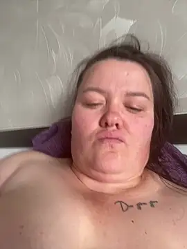 sunnyleila2101 - SunnyLeila2101's free webcam - UK Sex Cams