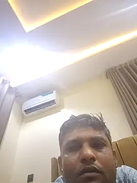 santhoshkannadaboy - Santhoshkannadaboy's free webcam - UK Sex Cams