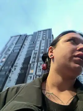 AlishaOfThorns webcam