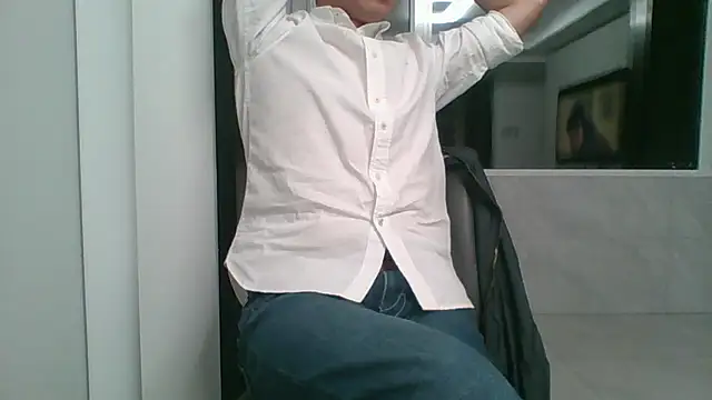 nole_china7 (Ask my age) - talk / fun / cum