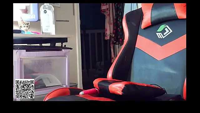 sugahfreeee webcam