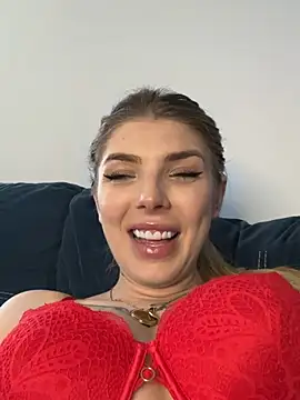 online nude chat room AishaDiamonds