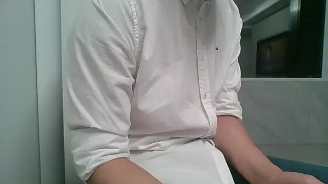 nole_china7 (Ask my age) - talk / fun / cum