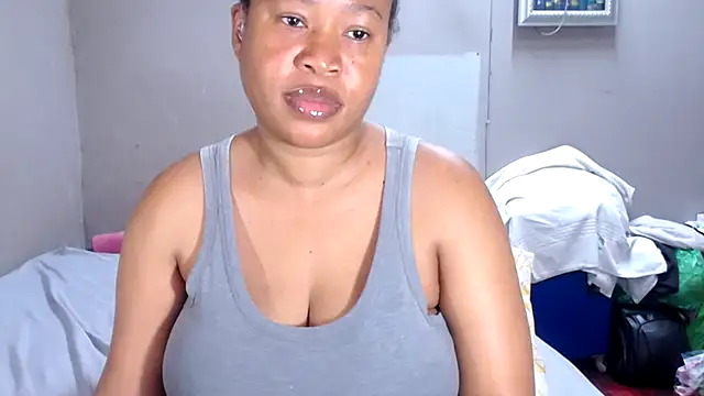 BigAreola26 webcam