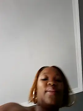 SWEETDOLLY29XX webcam