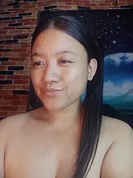 Webcam Model (Urchanel)  is live.Free join now!