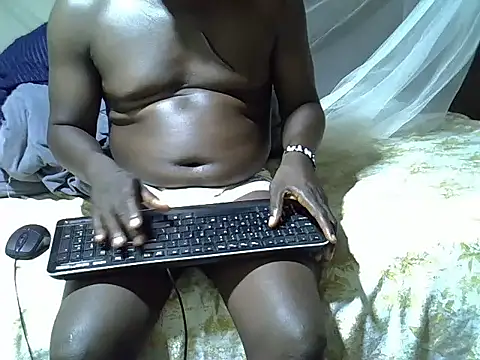 Leebwoy20 webcam