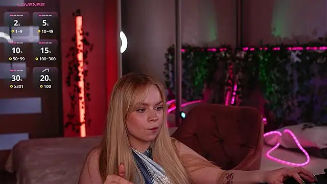 LisaLove3 webcam