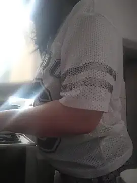 ElviraReynolds webcam