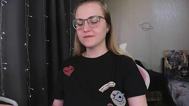 MissBrightShine webcam