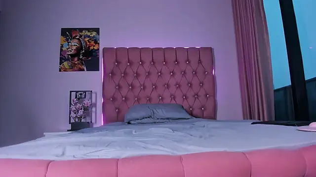vanillaflo (F young) - Stretch me wide🍑💦