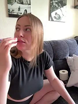 alisawhite (F young) - Make me moan daddy 🔥